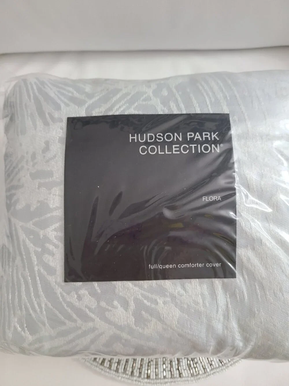HUDSON PARK FLORA FULL/QUEEN COMFORTER  COVER DUVET